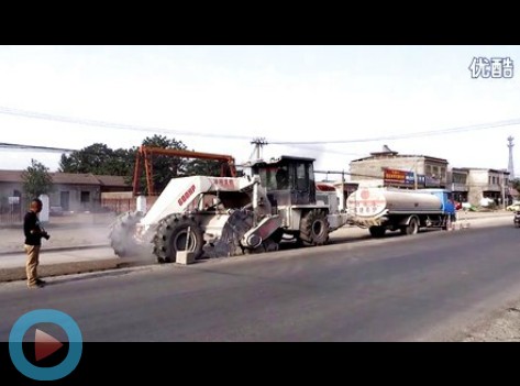 WR2300L，長葛S325省道水穩(wěn)路基冷再生