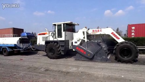 WR2300E，上海高速公路路基冷再生