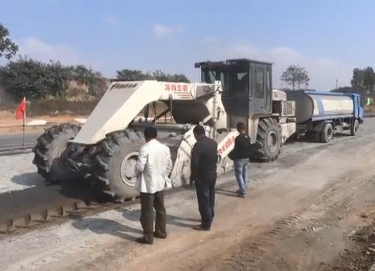 WR2300L，鄭州S321省道水穩路基冷再生